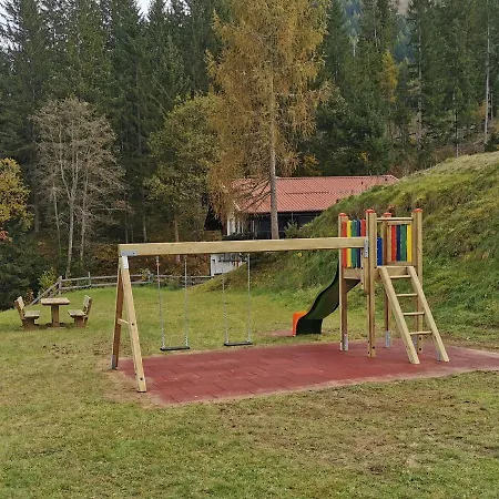 Ferienhaeuser Troester Апартаменты *