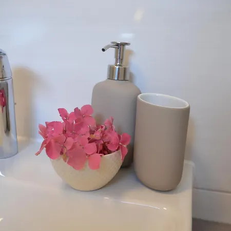 Апартаменти Ferienhaeuser Troester Бад-Кляйнкірхгайм