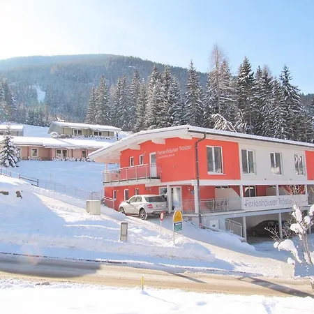 Апартаменти Ferienhaeuser Troester