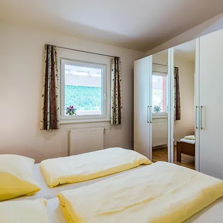 Apartament Ferienhaeuser Troester *