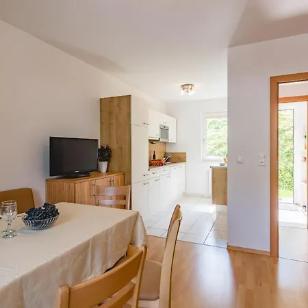 Apartament Ferienhaeuser Troester *