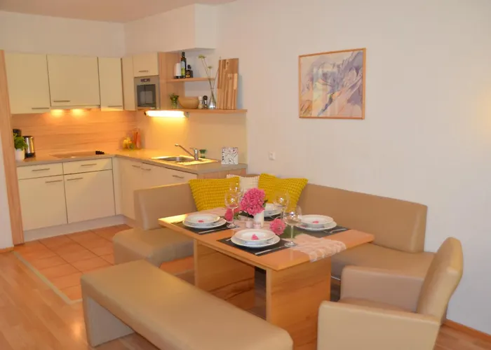 Ferienhaeuser Troester